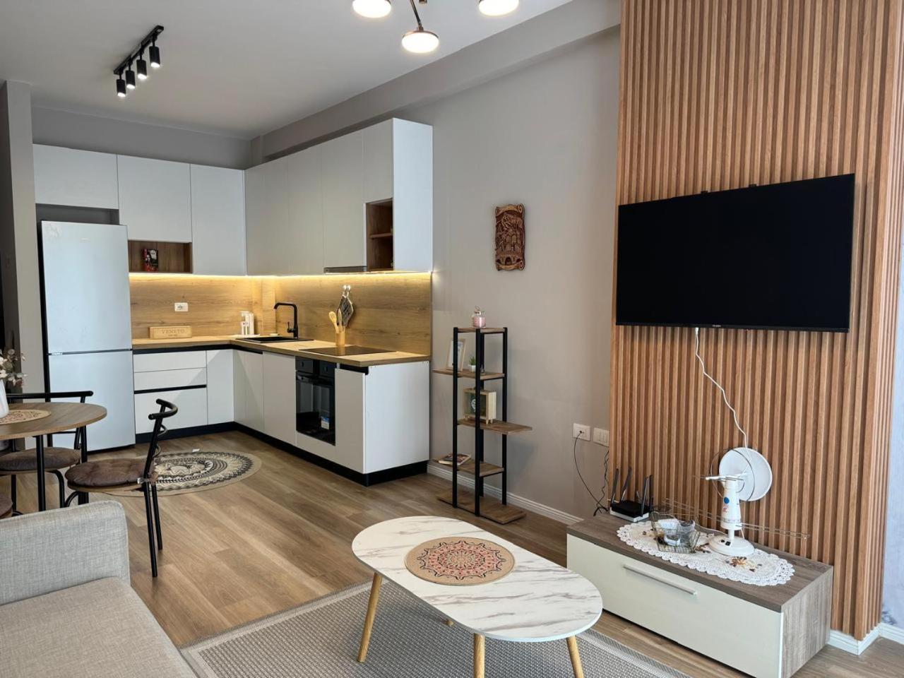 Appartement Olivia House à Yzberishti Extérieur photo