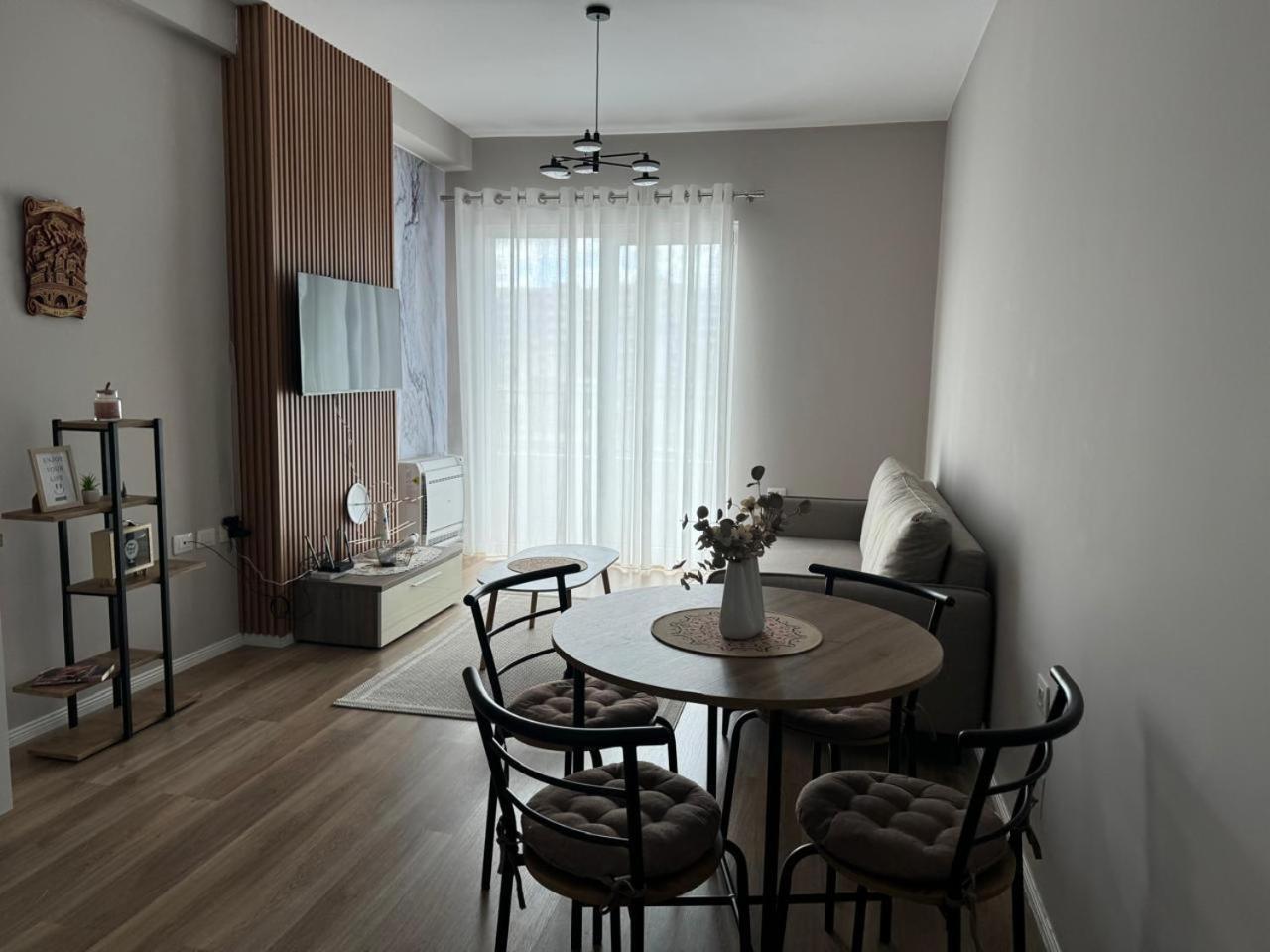 Appartement Olivia House à Yzberishti Extérieur photo